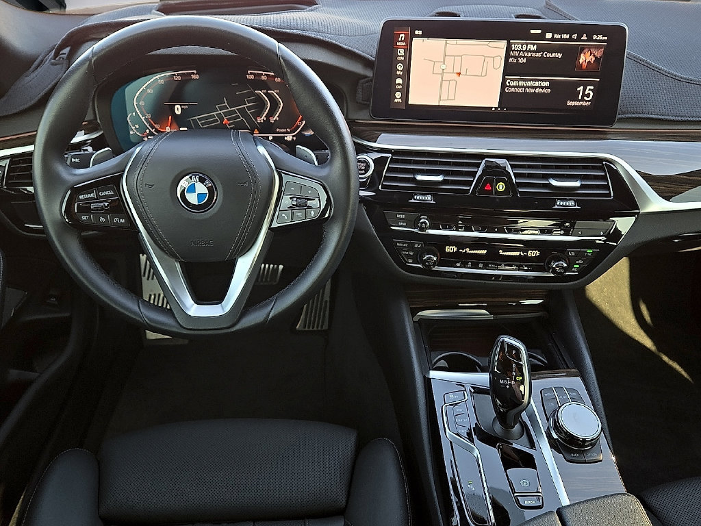 Used 2022 BMW 540i xDrive w/ Executive Package AWD/4WD image 9