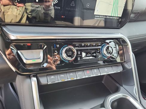 New 2026 GMC Sierra 1500 Denali w/ Technology Package image 17