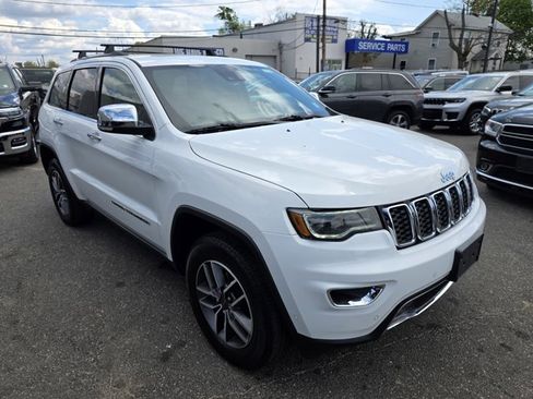 Used 2020 Jeep Grand Cherokee Limited w/ Luxury Group II image 1