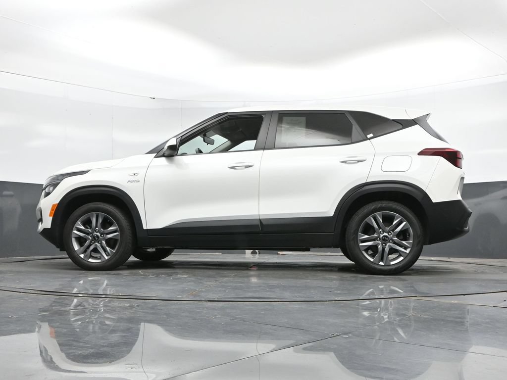 Used 2021 Kia Seltos LX AWD/4WD image 47
