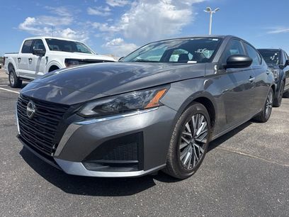 Used 2025 Nissan Altima 2.5 SV