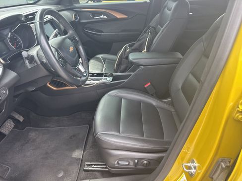 Used 2023 Chevrolet TrailBlazer ACTIV w/ Sun and Liftgate Package AWD/4WD image 8