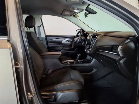Used 2018 Chevrolet Traverse LT AWD/4WD image 13