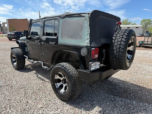 Used 2009 Jeep Wrangler Unlimited X AWD/4WD image 6