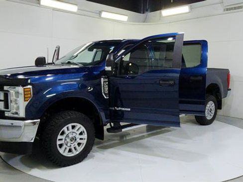 Used 2019 Ford F250 XL w/ STX Appearance Package AWD/4WD image 30
