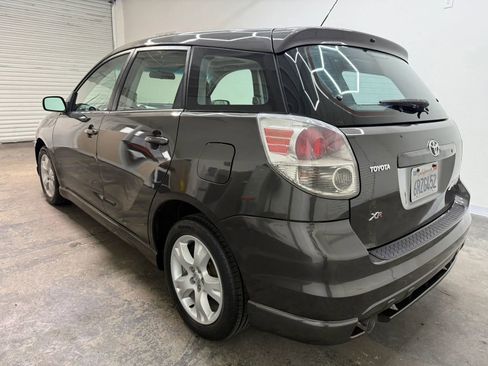 Used 2005 Toyota Matrix XR image 11
