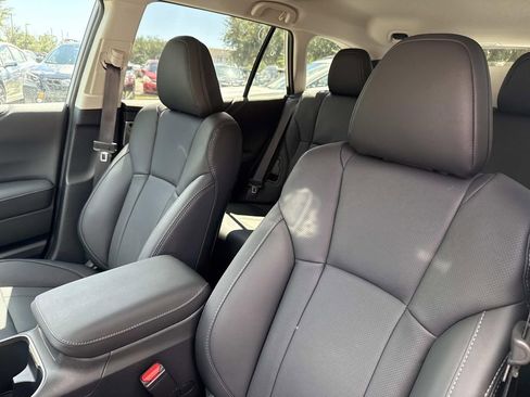 New 2025 Subaru Outback Limited image 19