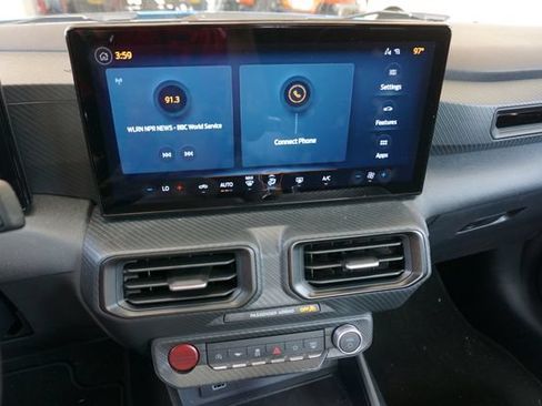 Used 2024 Ford Mustang Coupe RWD image 4