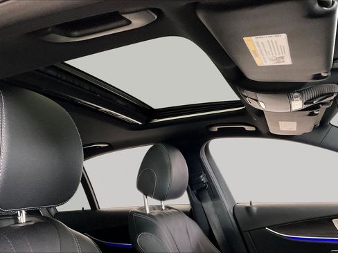 Used 2018 Mercedes-Benz E 300 image 27