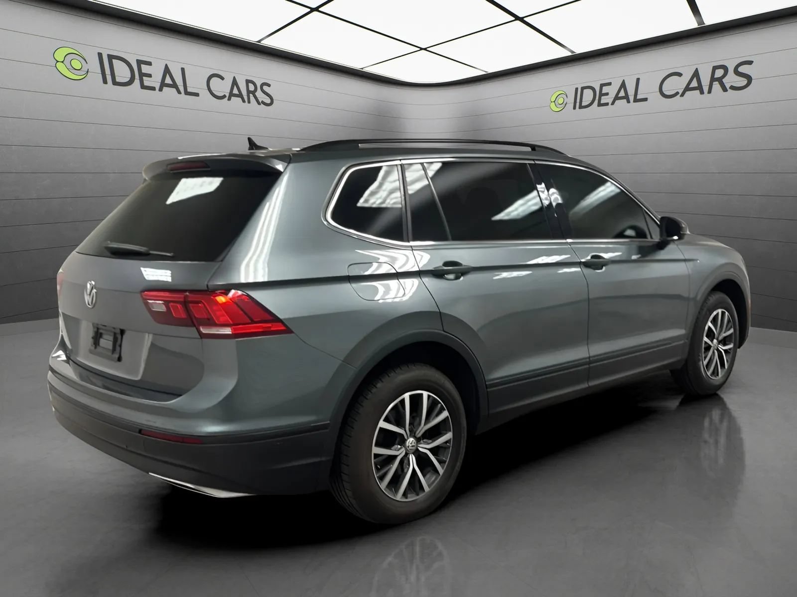 Used 2019 Volkswagen Tiguan SE FWD image 5