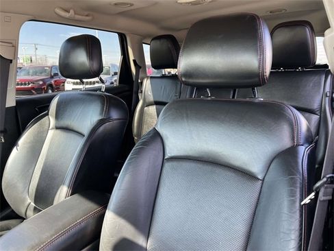 Used 2018 Dodge Journey GT w/ Driver Convenience Group image 25