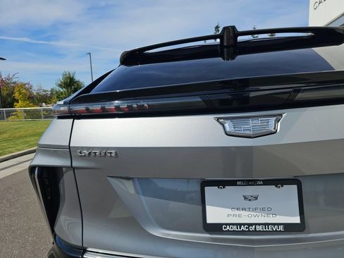 Certified 2024 Cadillac Lyriq Luxury AWD/4WD image 16