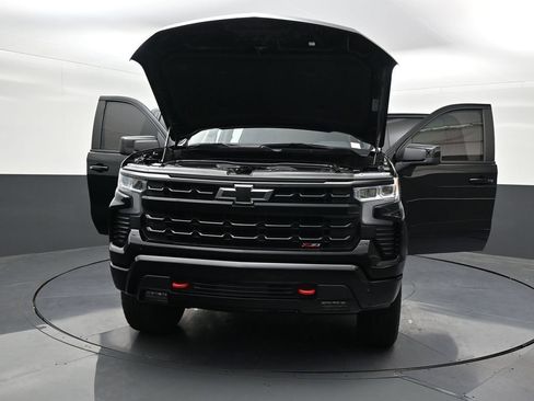 Used 2025 Chevrolet Silverado 1500 LT Trail Boss AWD/4WD image 38