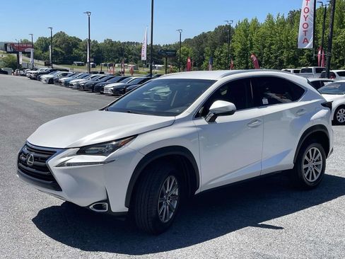 Used 2017 Lexus NX 200t FWD image 7