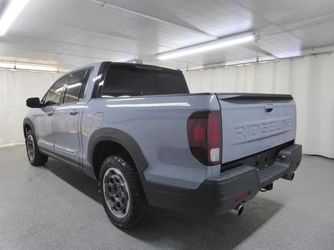 Used 2024 Honda Ridgeline Black Edition image 4