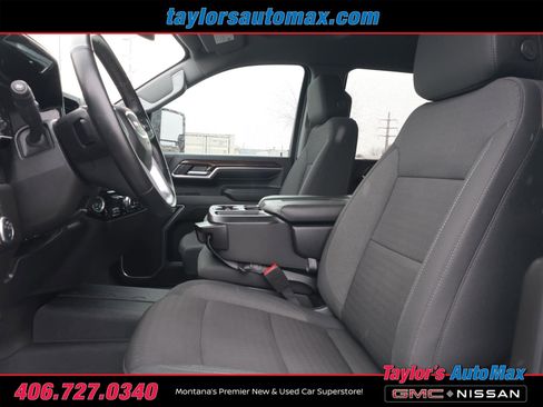 Used 2024 GMC Sierra 3500 SLE image 5