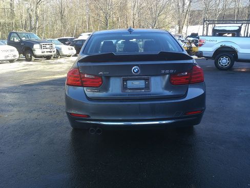 Used 2013 BMW 328i xDrive Sedan image 6