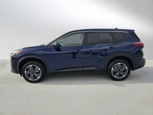 Used 2024 Nissan Rogue SV FWD image 6
