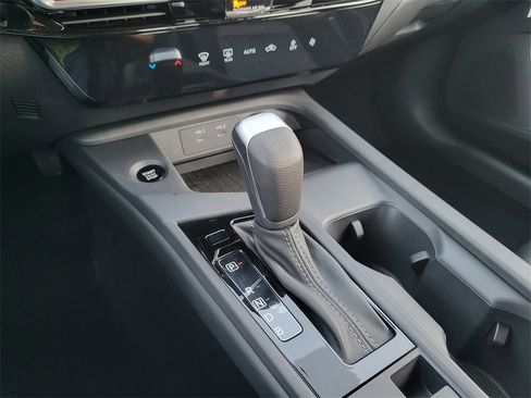 New 2026 Nissan Sentra SV w/ Floor Mat Package image 9