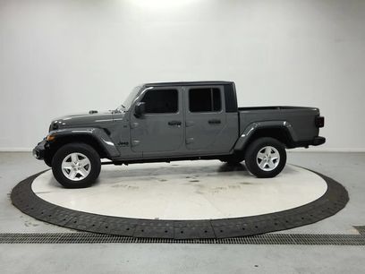Used 2022 Jeep Gladiator Sport