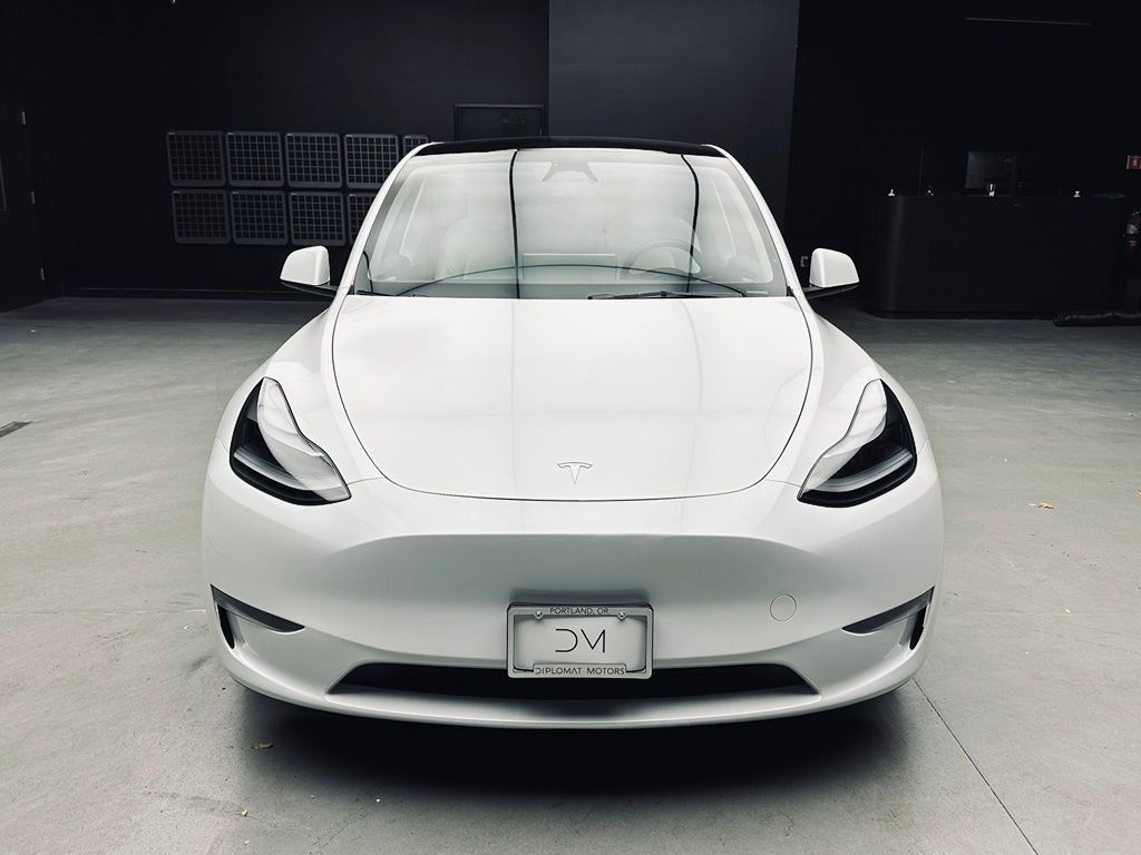 Used 2023 Tesla Model Y Performance AWD/4WD image 11