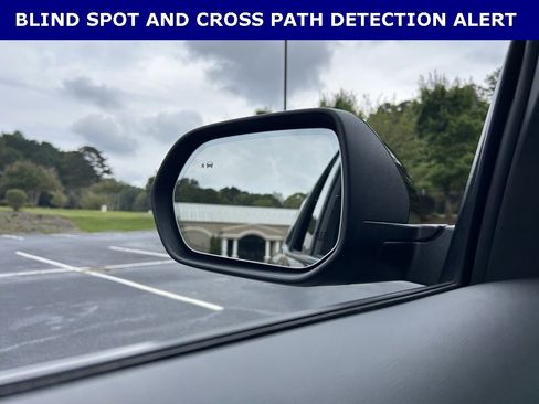 Used 2024 Chevrolet Traverse RS w/ LPO, Floor Liner Package image 11