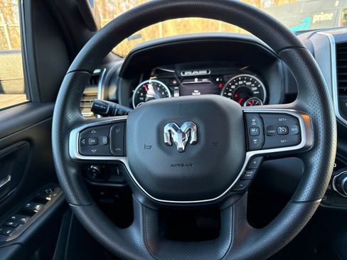 New 2026 RAM 1500 Express AWD/4WD image 22