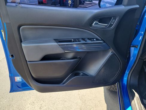 Used 2019 Chevrolet Colorado Z71 AWD/4WD image 18