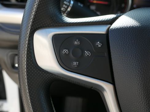 Used 2023 GMC Acadia SLE w/ Driver Convenience Package FWD image 15