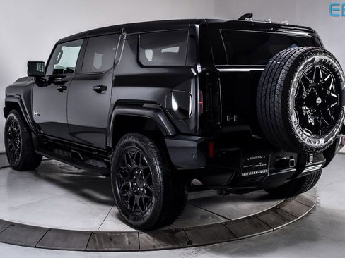 Used 2025 GMC Hummer EV 2X AWD/4WD image 6