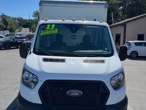 Used 2023 Ford Transit 350 DRW RWD image 9