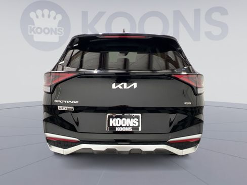 Used 2023 Kia Sportage SX AWD/4WD image 5