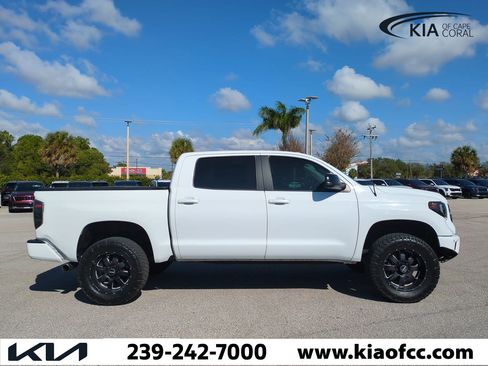 Used 2017 Toyota Tundra 1794 Edition image 4