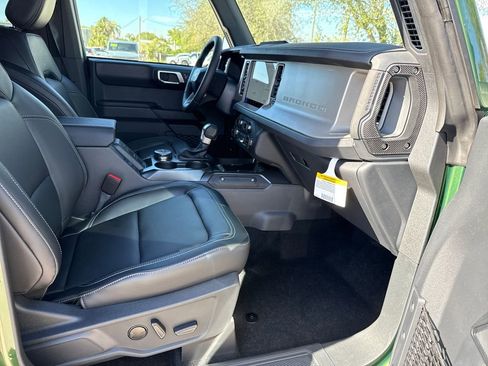 New 2025 Ford Bronco Outer Banks image 23