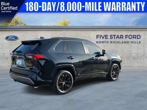 Used 2022 Toyota RAV4 SE AWD/4WD image 10