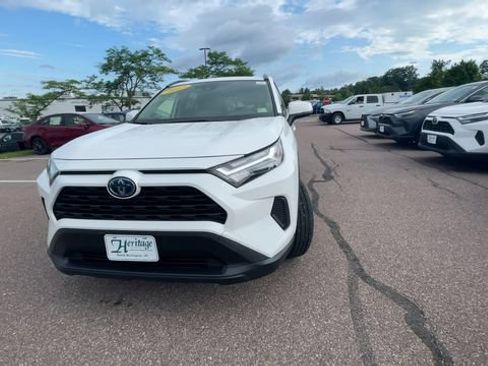 Certified 2023 Toyota RAV4 XLE w/ Convenience Package AWD/4WD image 3