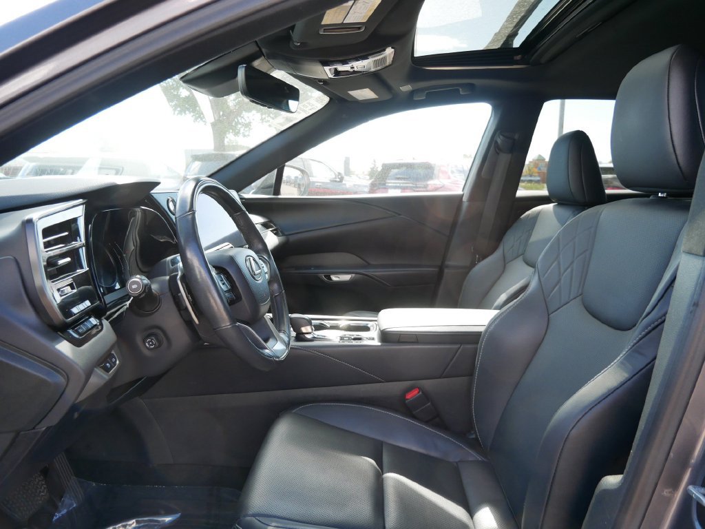Used 2023 Lexus RX 350 Premium w/ Accessory Package AWD/4WD image 9