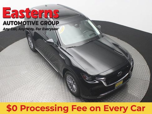 Used 2024 MAZDA CX-90 Plug-In Hybrid w/ Premium Pkg AWD/4WD image 3