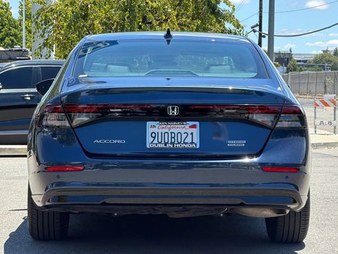 Used 2025 Honda Accord Touring image 5