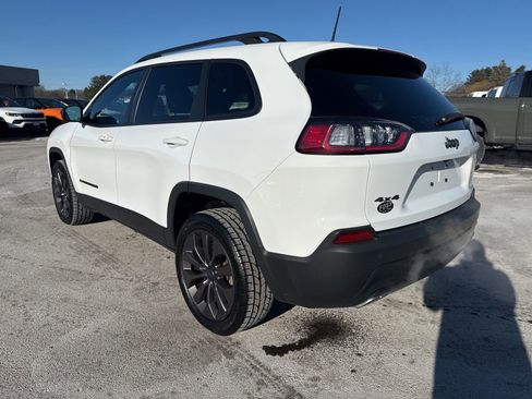 Certified 2021 Jeep Cherokee Latitude Lux 80th Anniv w/ Quick Order Package 26U 80TH image 3