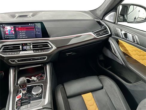 Used 2023 BMW X6 M Competition image 27