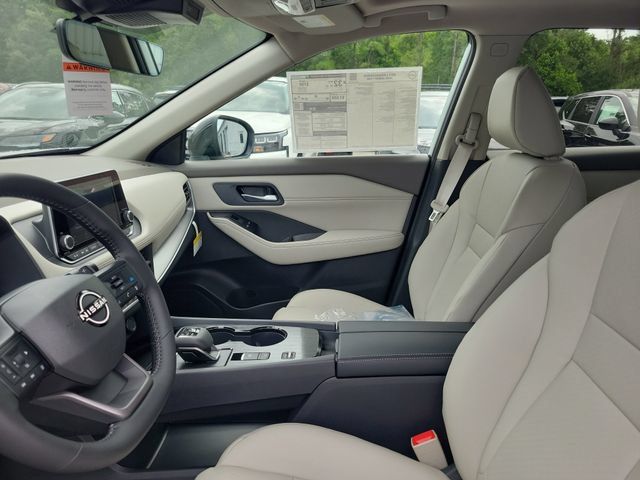 New 2026 Nissan Rogue Dark Armor FWD image 15