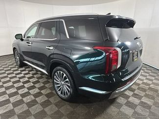 Used 2024 Hyundai Palisade Calligraphy AWD/4WD video 4