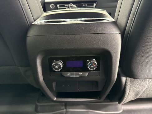 New 2026 Chevrolet Traverse LT w/ Midnight/Sport Edition image 13