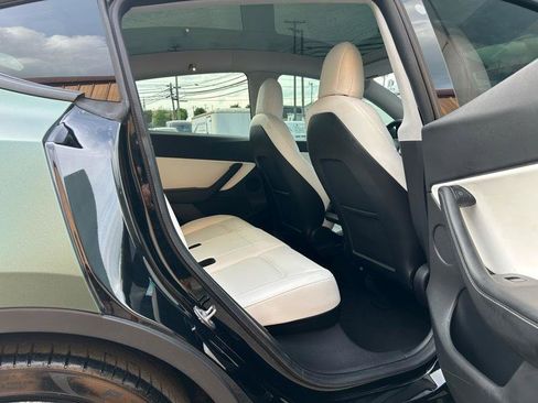 Used 2021 Tesla Model Y Performance AWD/4WD image 12