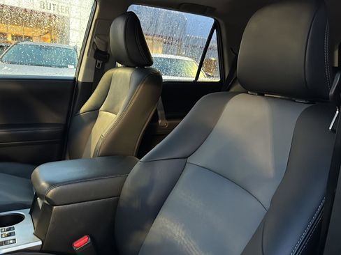 Certified 2023 Toyota 4Runner SR5 Premium w/ Moonroof Package image 23