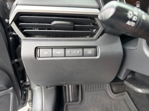 Used 2020 Nissan Altima 2.5 SV image 25