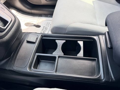 Used 2015 Honda CR-V LX image 47