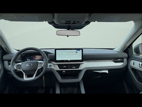 New 2026 Ford Explorer Active w/ Active Comfort Package image 15