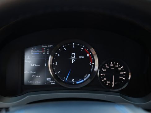 Used 2020 Lexus RC F w/ Performance Package image 32